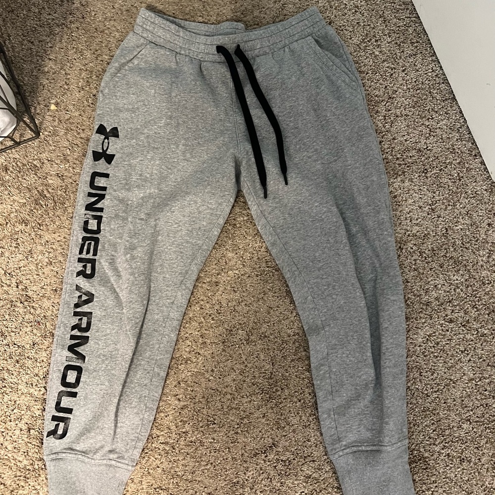Under Armour sweat pants/joggers